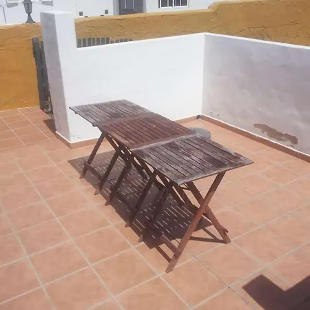 Sleeps 4 Wifi *